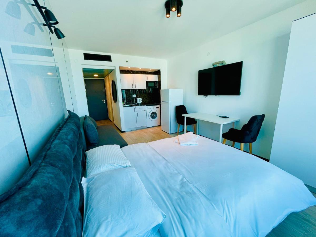 C Tower Apartments Netanya Bagian luar foto