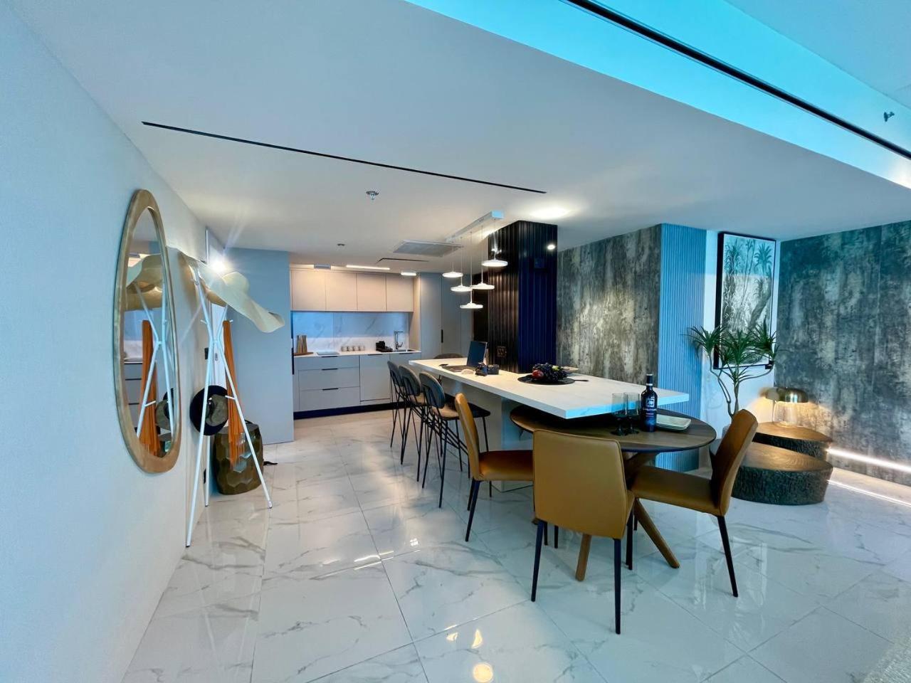 C Tower Apartments Netanya Bagian luar foto